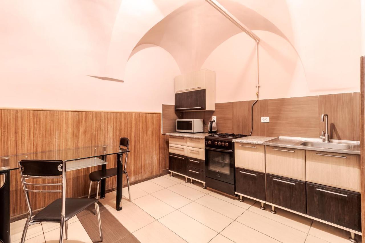 New Ruska Apartment ลวีฟ ภายนอก รูปภาพ