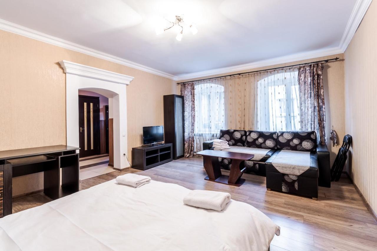 New Ruska Apartment ลวีฟ ภายนอก รูปภาพ