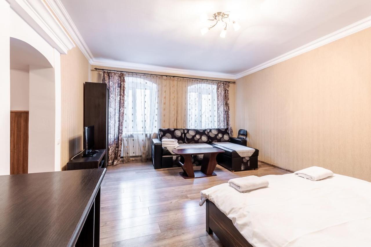 New Ruska Apartment ลวีฟ ภายนอก รูปภาพ