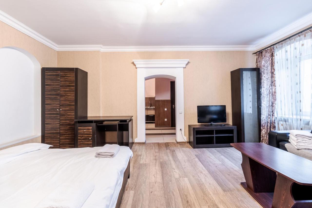 New Ruska Apartment ลวีฟ ภายนอก รูปภาพ